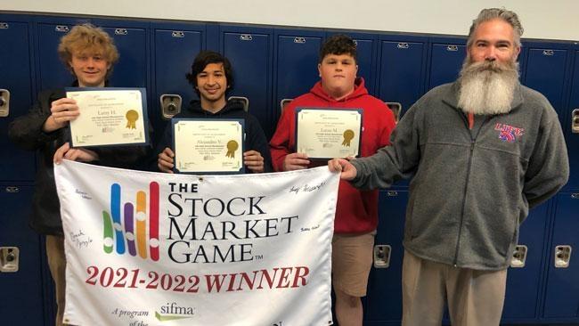 Life High School Waxahachie Ranks in Stock Market Game